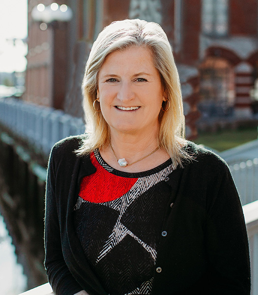 Amy Curry  ABR, CRS, GRI